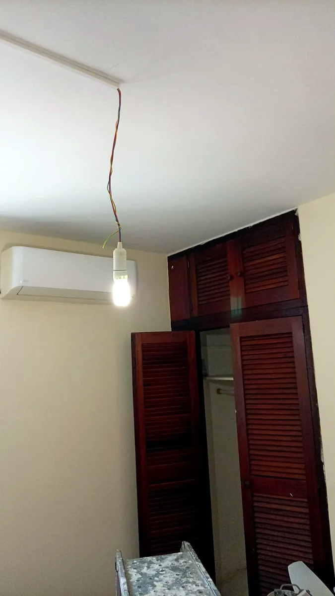 Avant installation d'un brasseur d'air FANELITE à Bellefontaine en Martinique