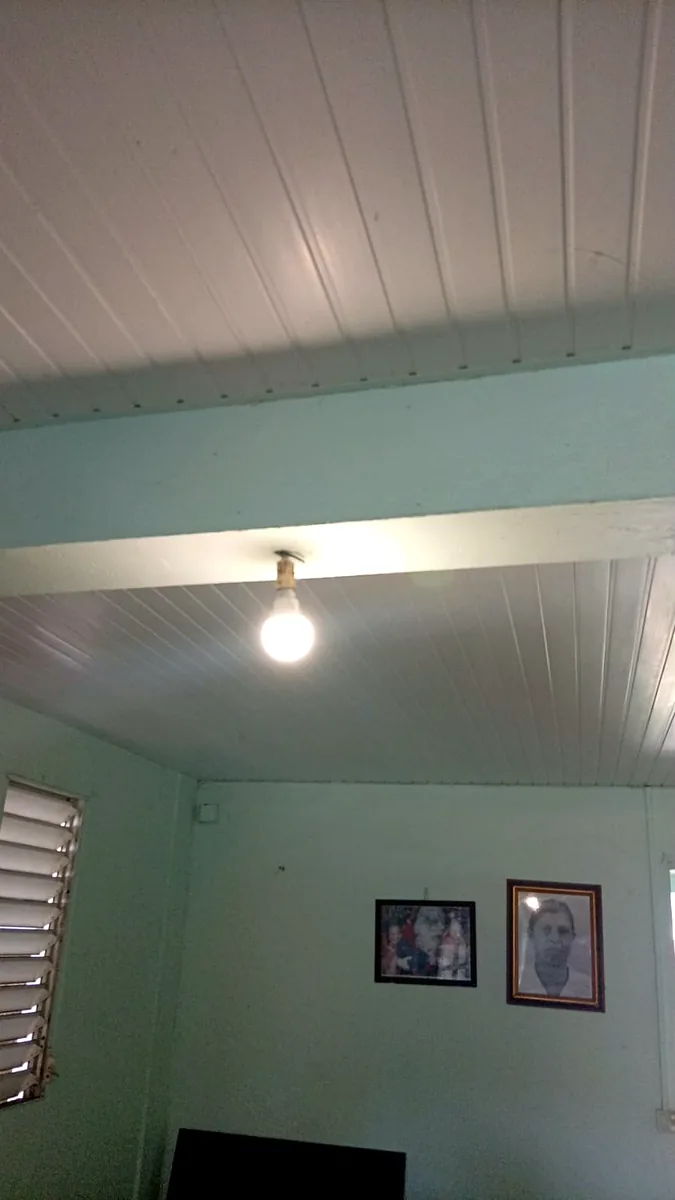 Avant installation d'un brasseur d'air FANELITE à la Trinité en Martinique