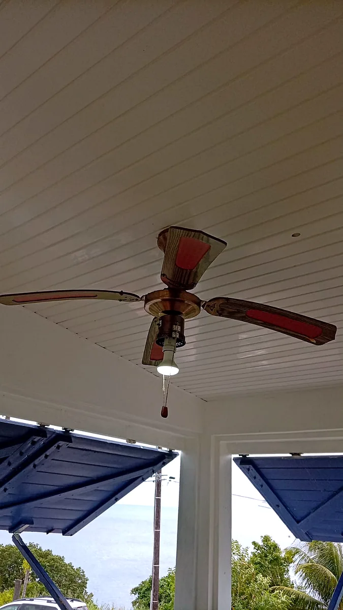 Avant installation d'un brasseur d'air FANELITE au Gros-Morne en Martinique