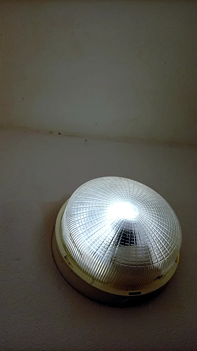 Avant installation d'un brasseur d'air FANELITE à Saint-Louis (Marie-Galante) en Guadeloupe