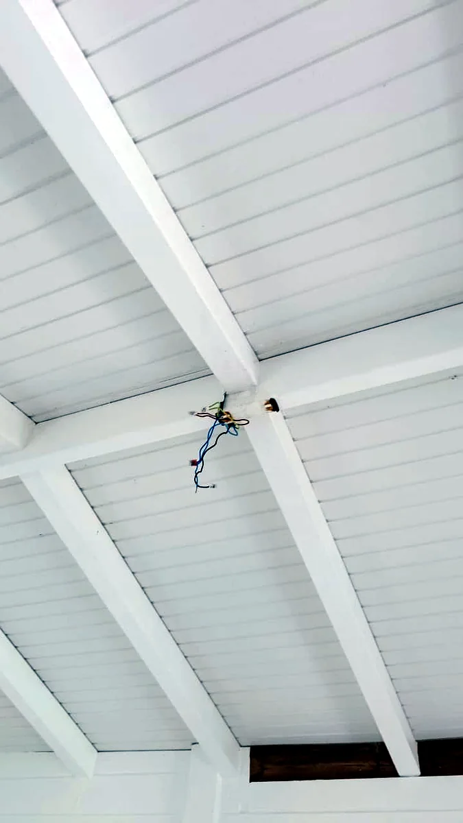 Avant installation d'un brasseur d'air FANELITE à Sainte-Anne en Martinique